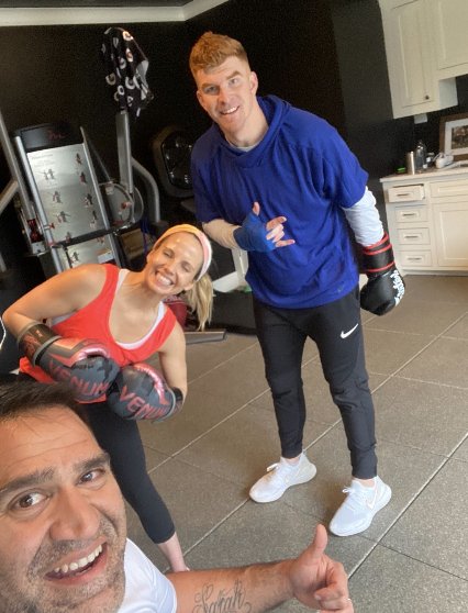 Private 1-on-1 boxing lesson at Empire Boxing DFW Plano Texas gym